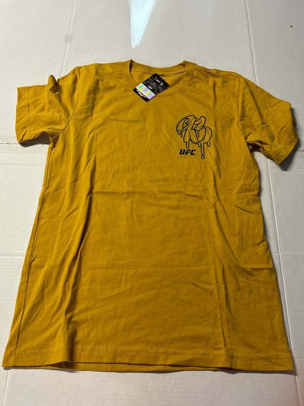 UFC Find What You're Made Of T-Shirt Mustard Yellow Mens Medium New with Tags